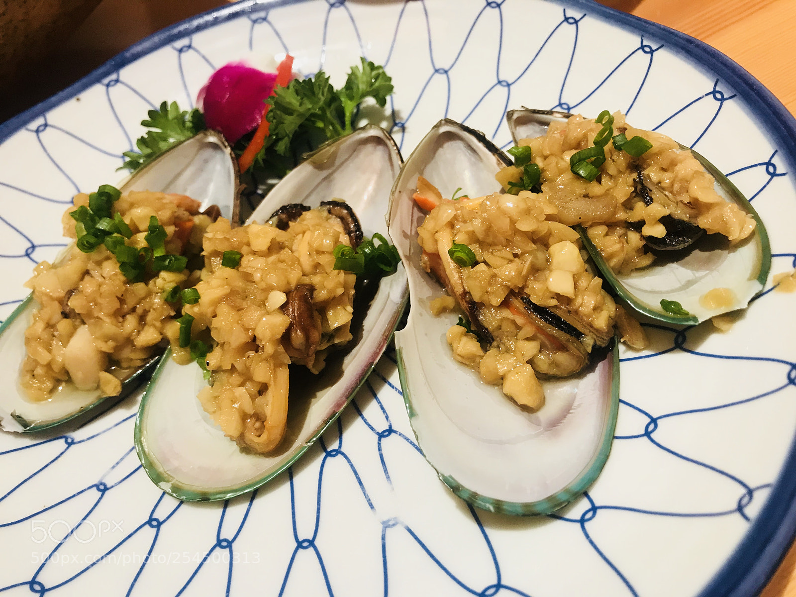Apple iPhone 7 sample photo. Delicious mussels photography