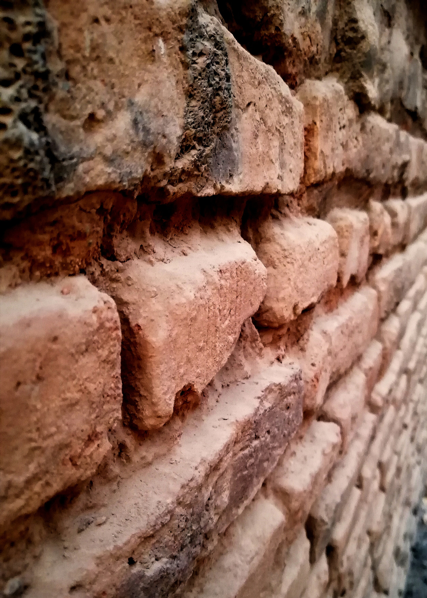 HUAWEI nova 2 Plus sample photo. Brick wall photography
