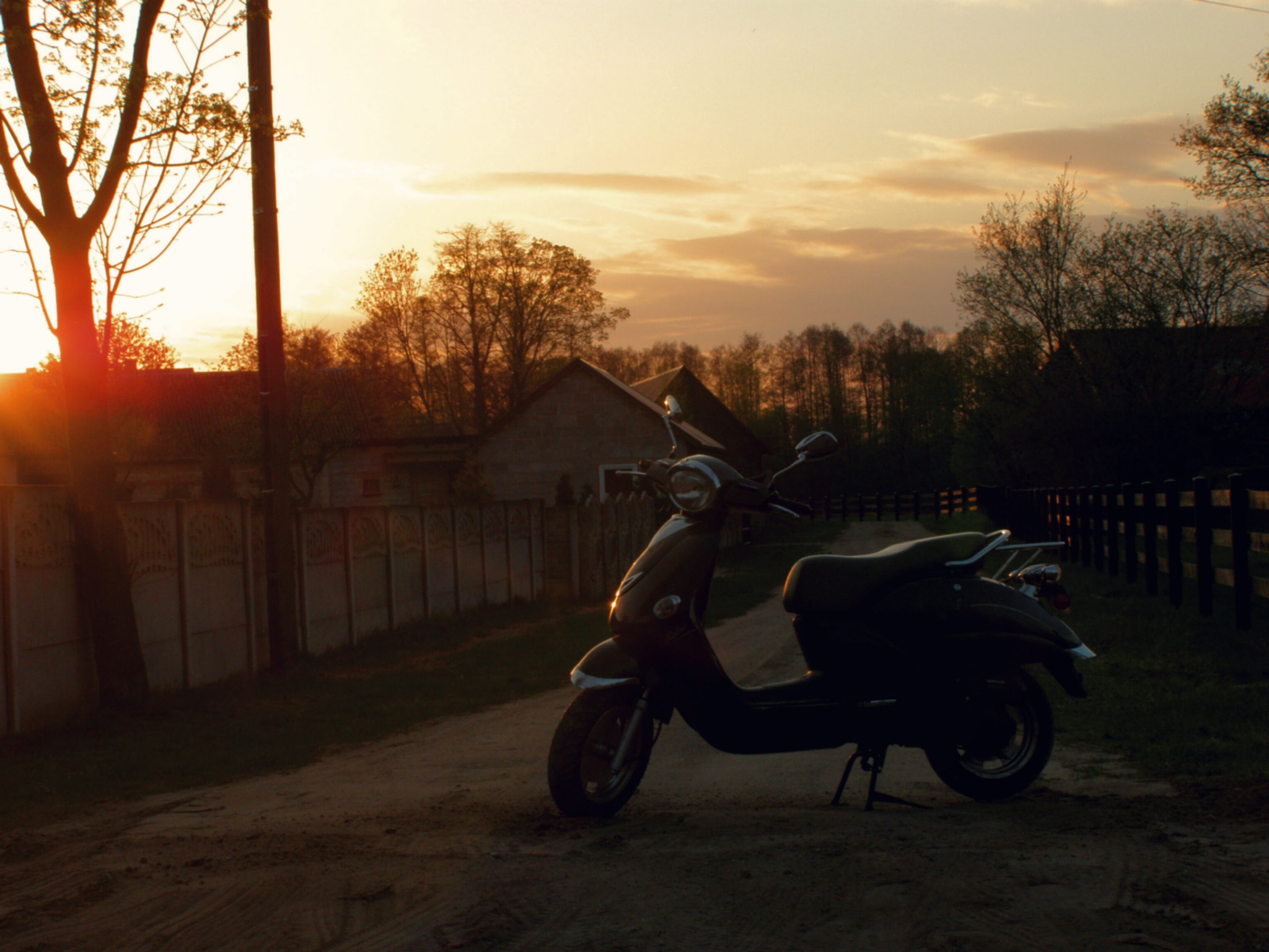 Olympus SP510UZ sample photo. Sunwithmotorcycle photography