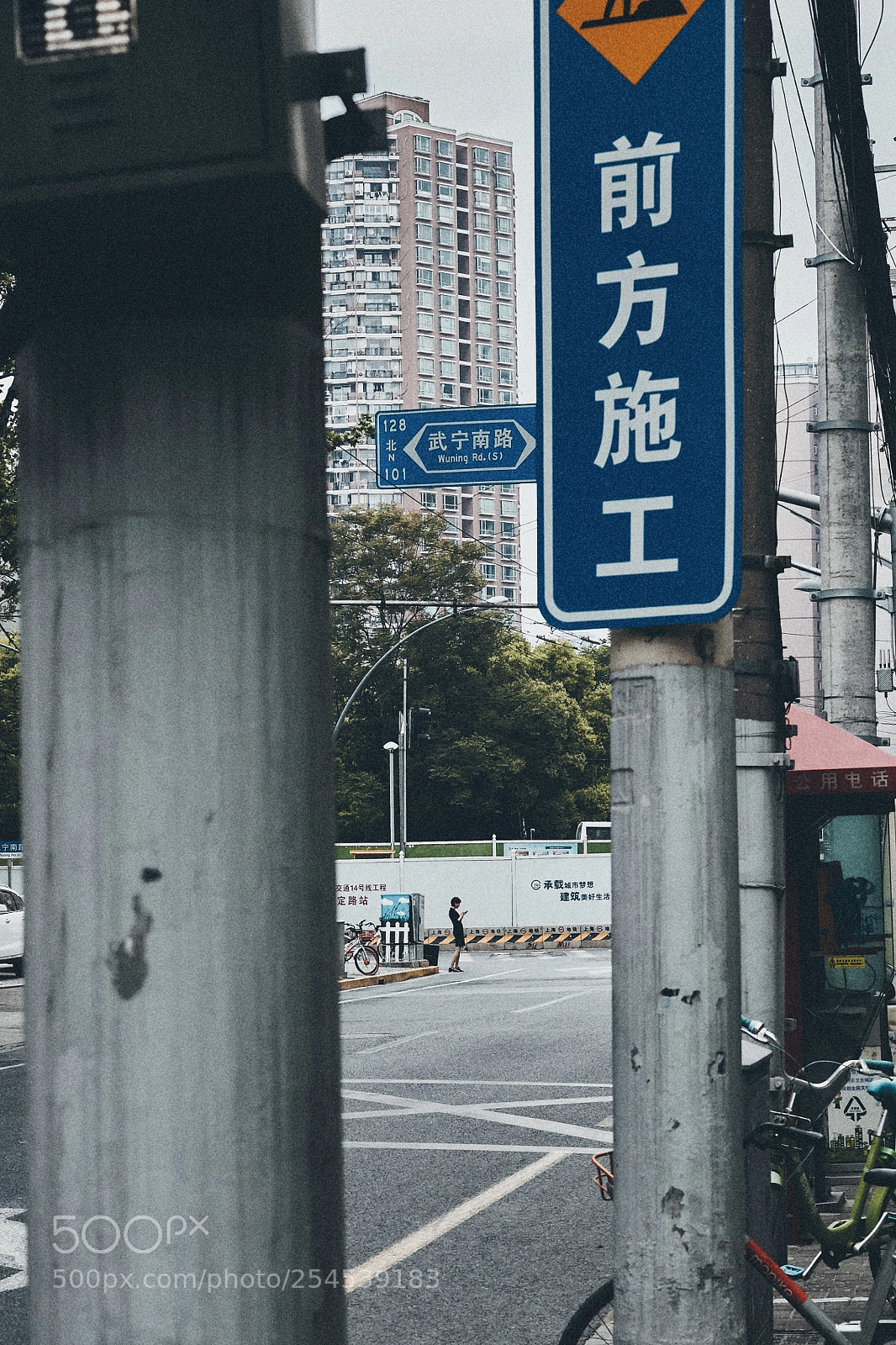 Canon EOS 5DS sample photo. Stand photography