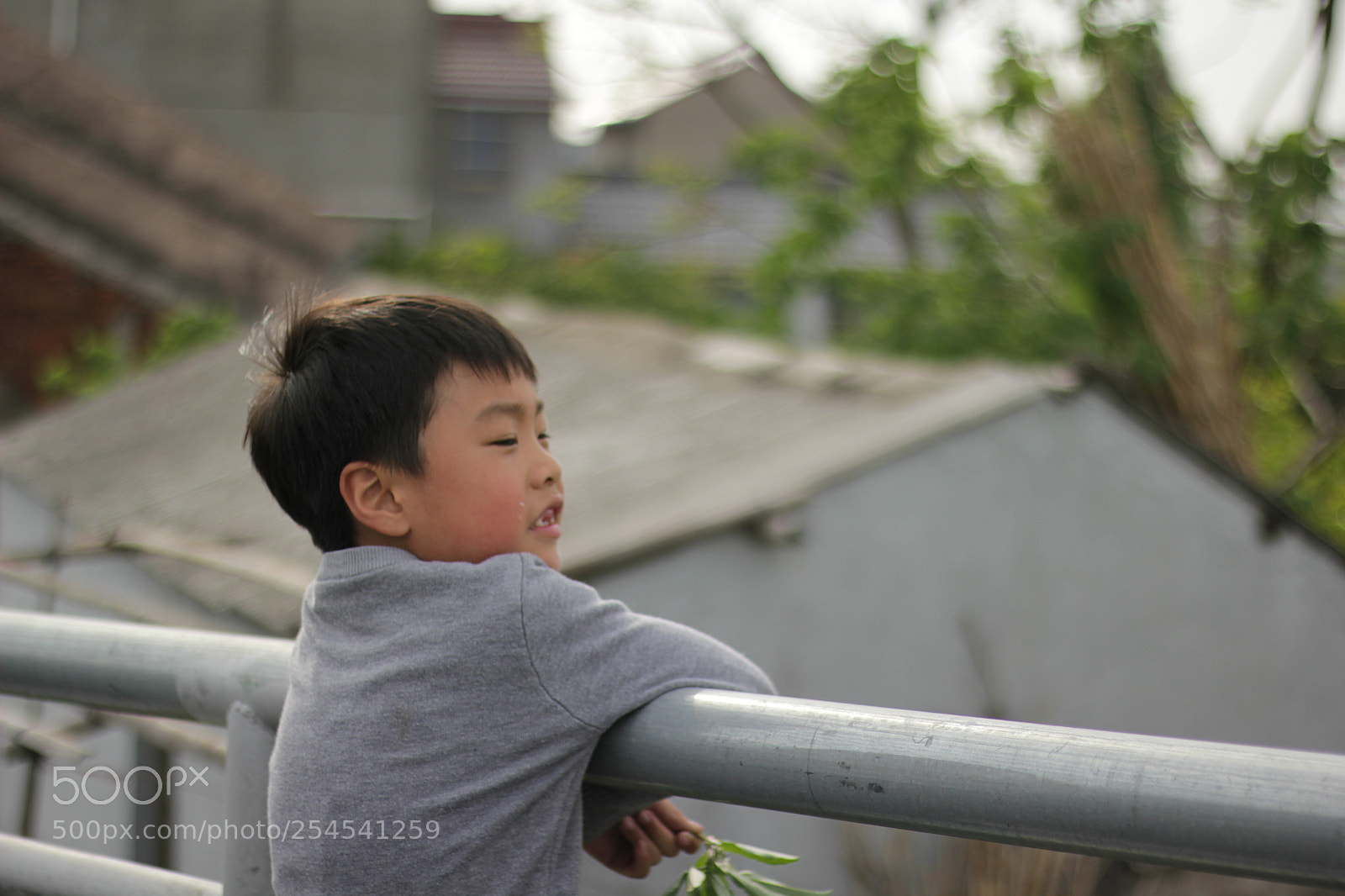 Canon EOS 550D (EOS Rebel T2i / EOS Kiss X4) sample photo. Handsome boy photography