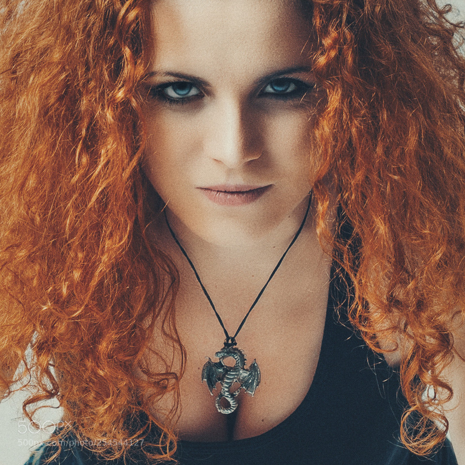 Canon EOS 5D sample photo. Red dragon photography