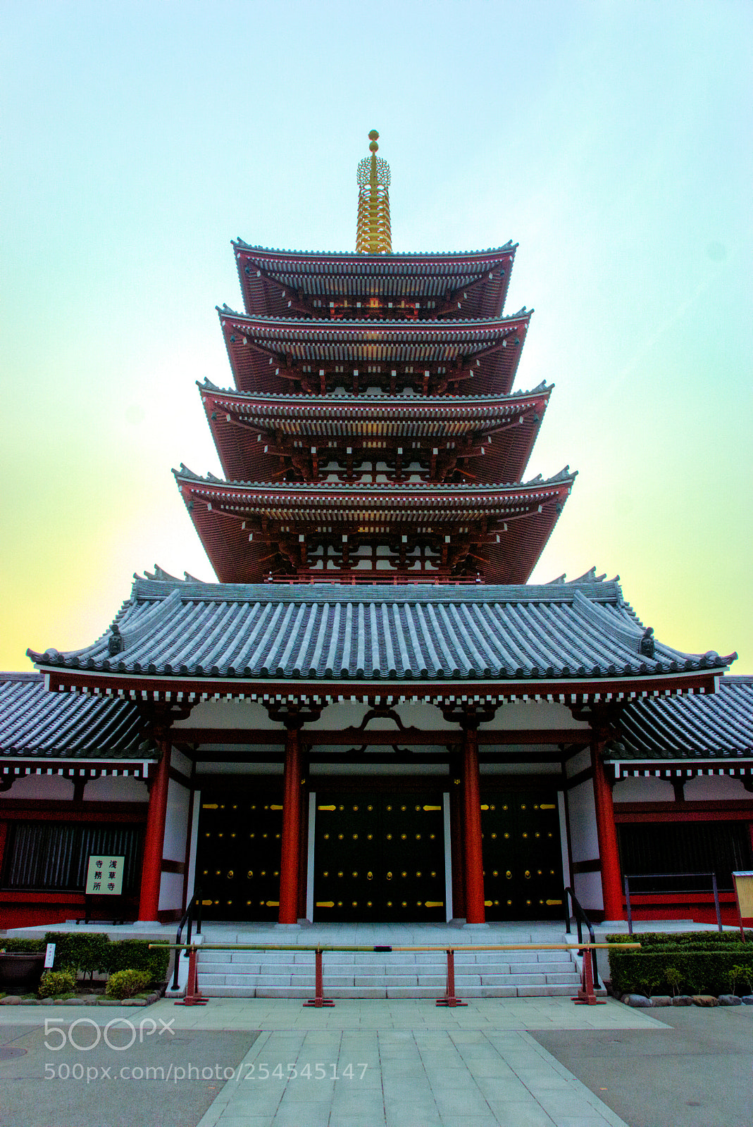 Sony ILCA-77M2 sample photo. Big in japan photography