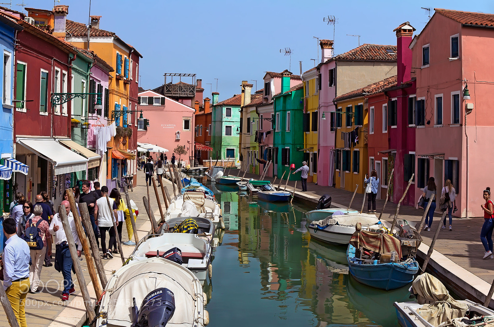 Canon EOS 60D sample photo. Venetian island of burano photography