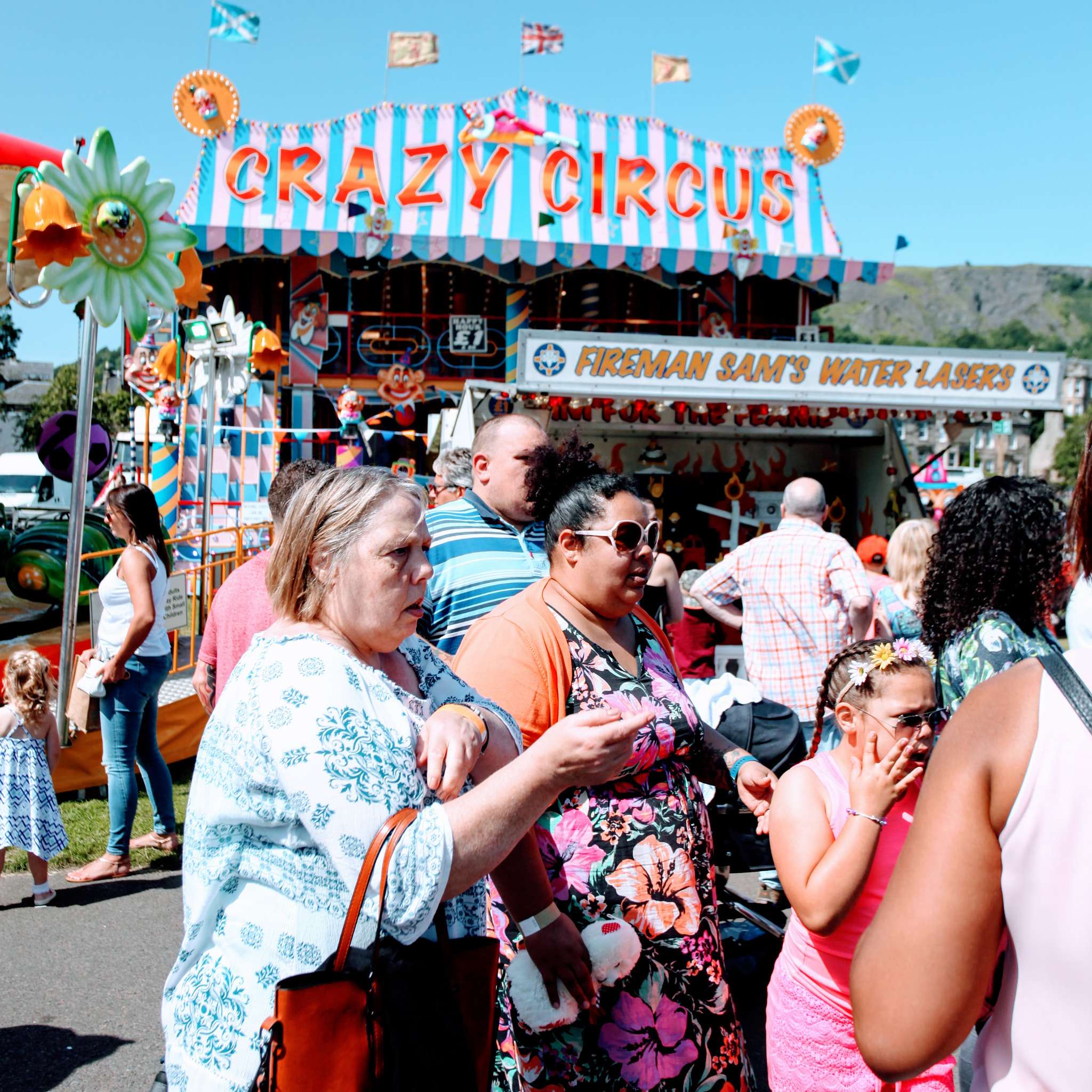 Canon EOS 5D Mark II sample photo. Funfair in forth of firth 13 photography