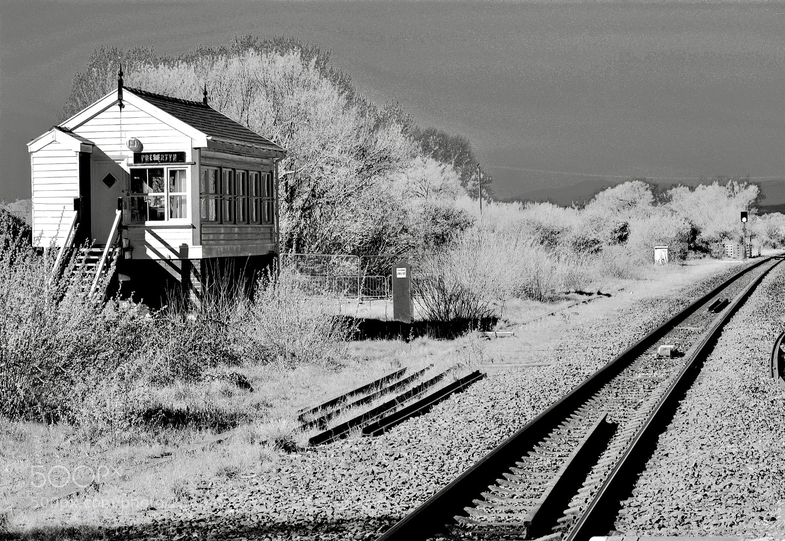 Nikon D5200 sample photo. Prestatyn signal box photography