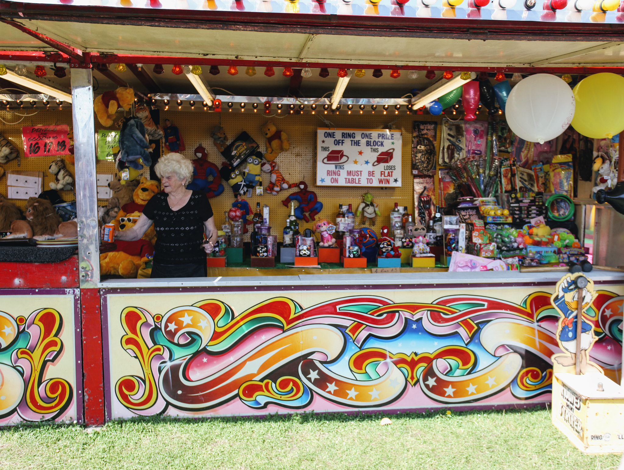 Canon EOS 5D Mark II + Canon EF 17-40mm F4L USM sample photo. Funfair in forth of firth photography