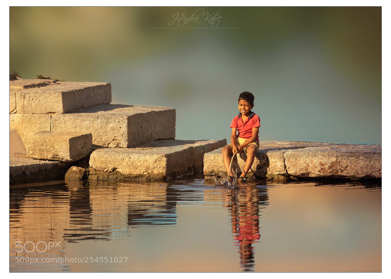 Canon EOS 5DS sample photo. A boy by the photography