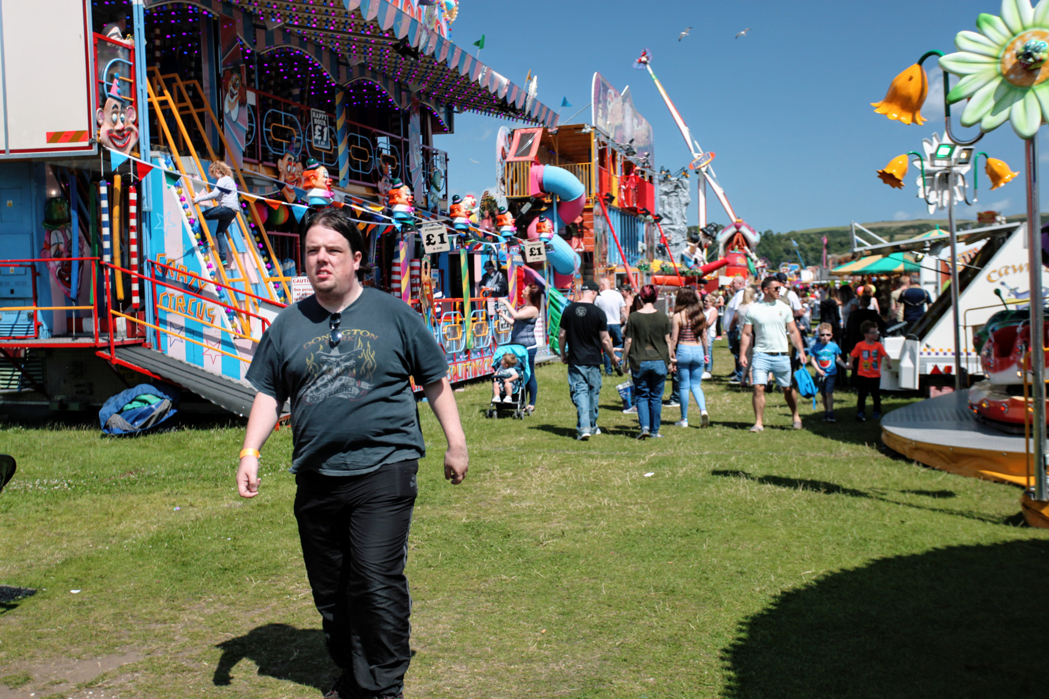 Canon EOS 5D Mark II + Canon EF 17-40mm F4L USM sample photo. Funfair in forth of firth photography