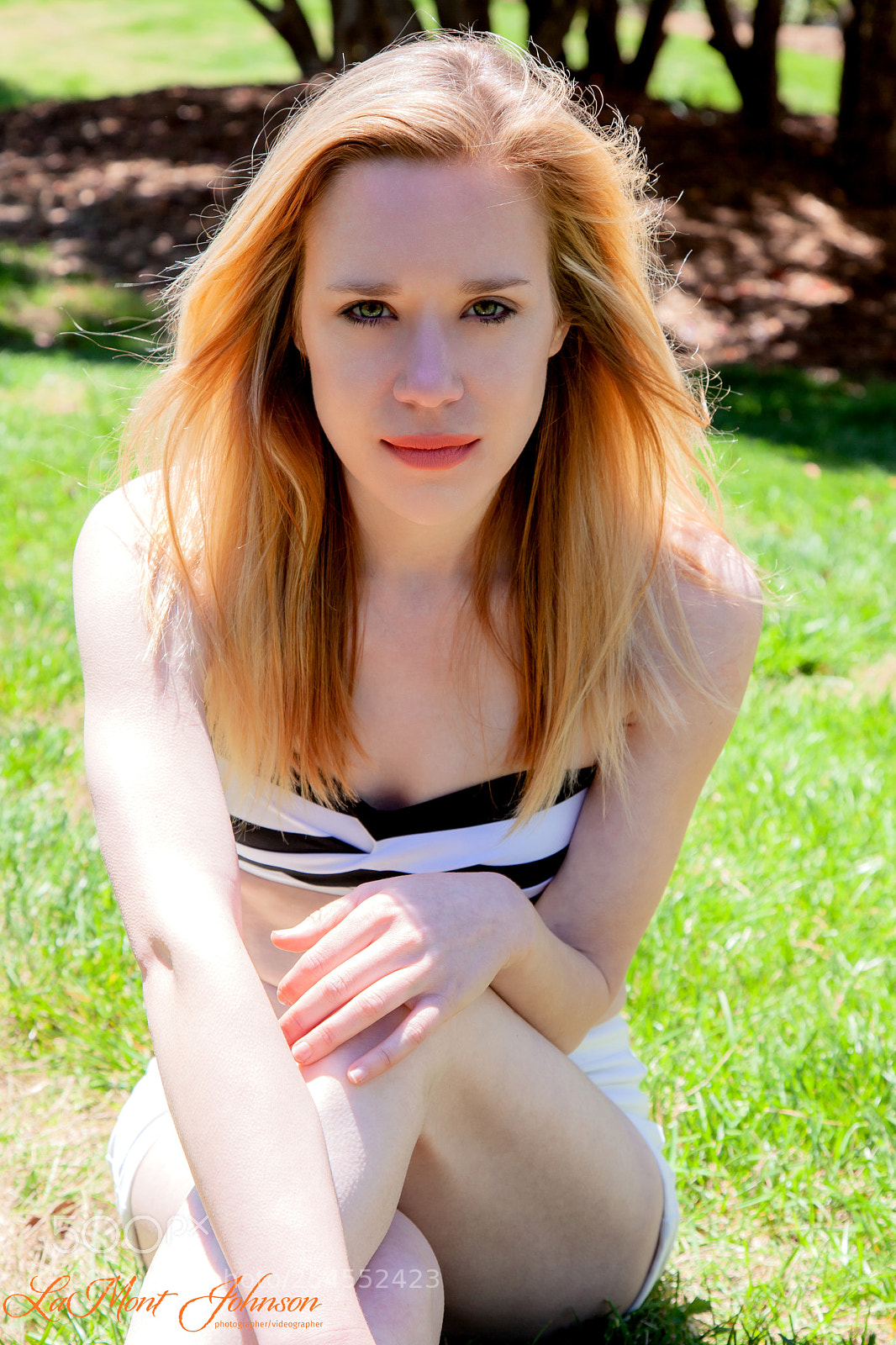 Canon EOS 5D Mark II sample photo. Jacqueline in the sun photography