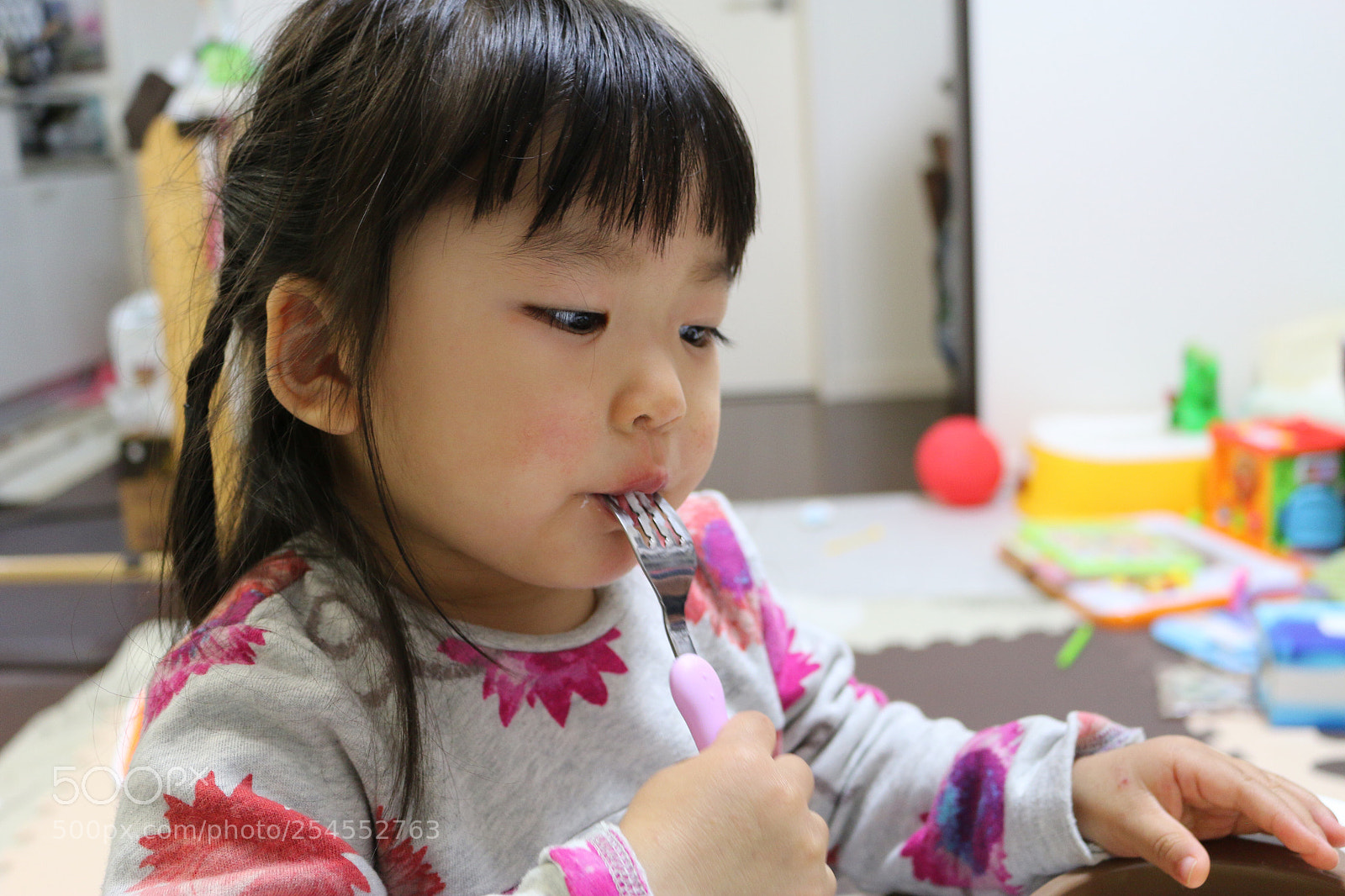 Canon EOS 70D sample photo. Cake photography