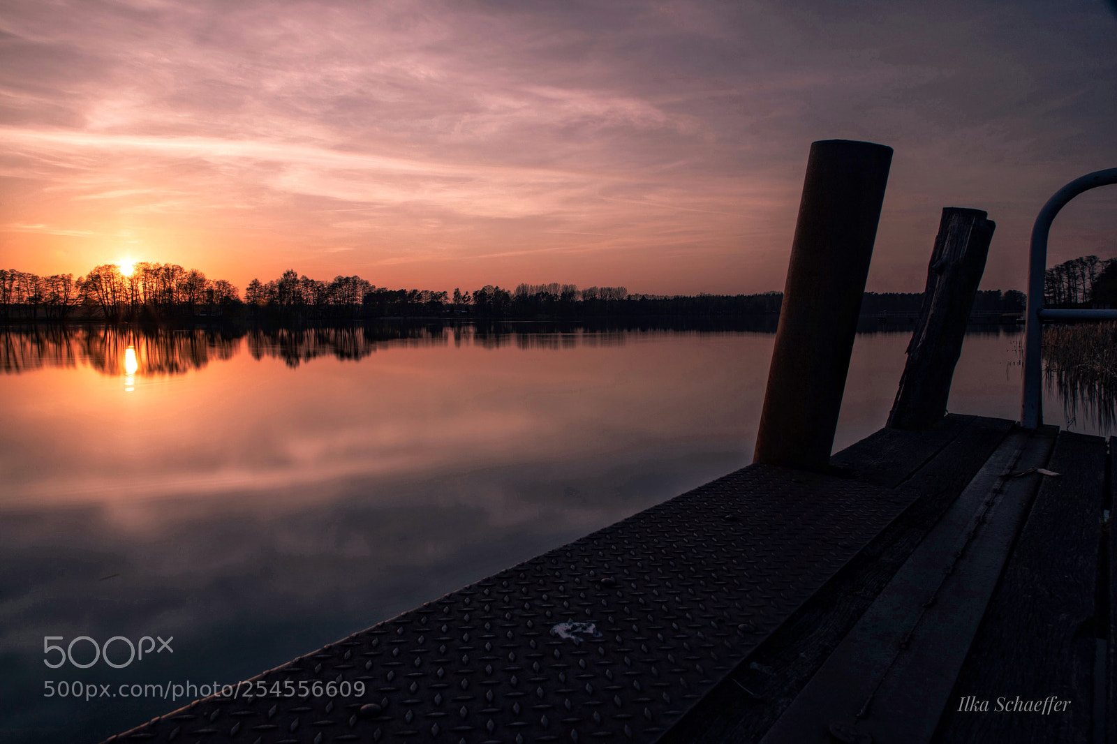 Canon EOS 5D Mark IV sample photo. Milder frühlingsabend photography
