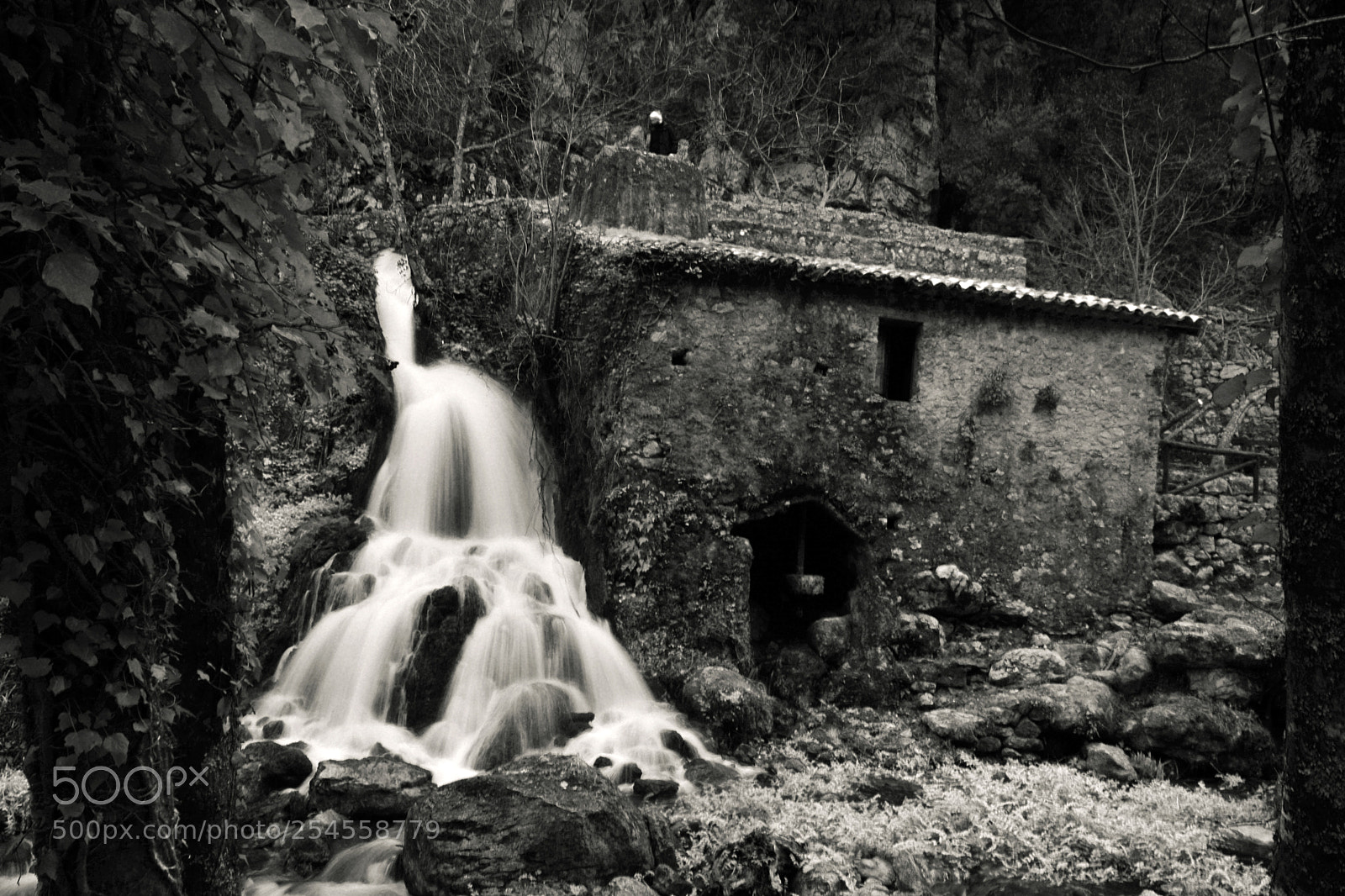 Nikon D5200 sample photo. The trascendental waterfall photography