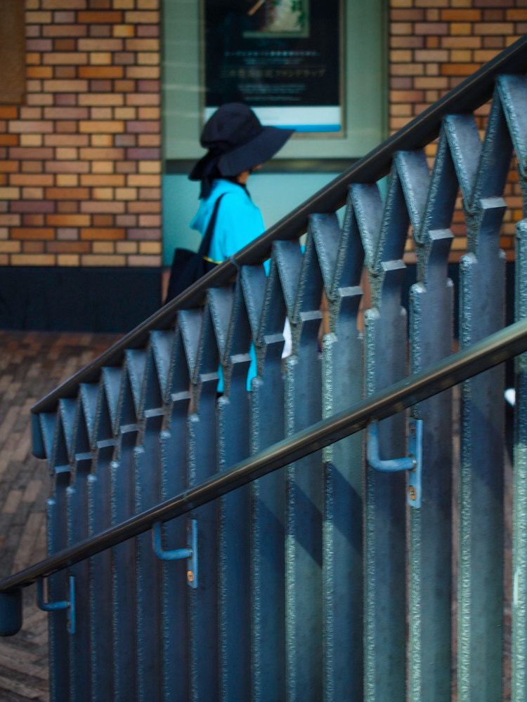Olympus PEN E-P5 sample photo. A woman with a hat photography