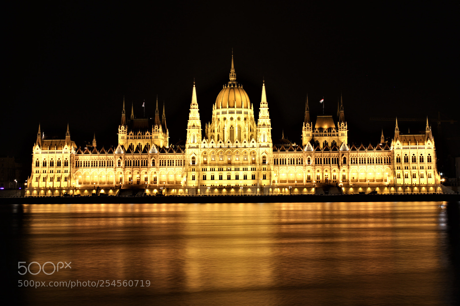 Canon EOS 600D (Rebel EOS T3i / EOS Kiss X5) sample photo. Parlament photography