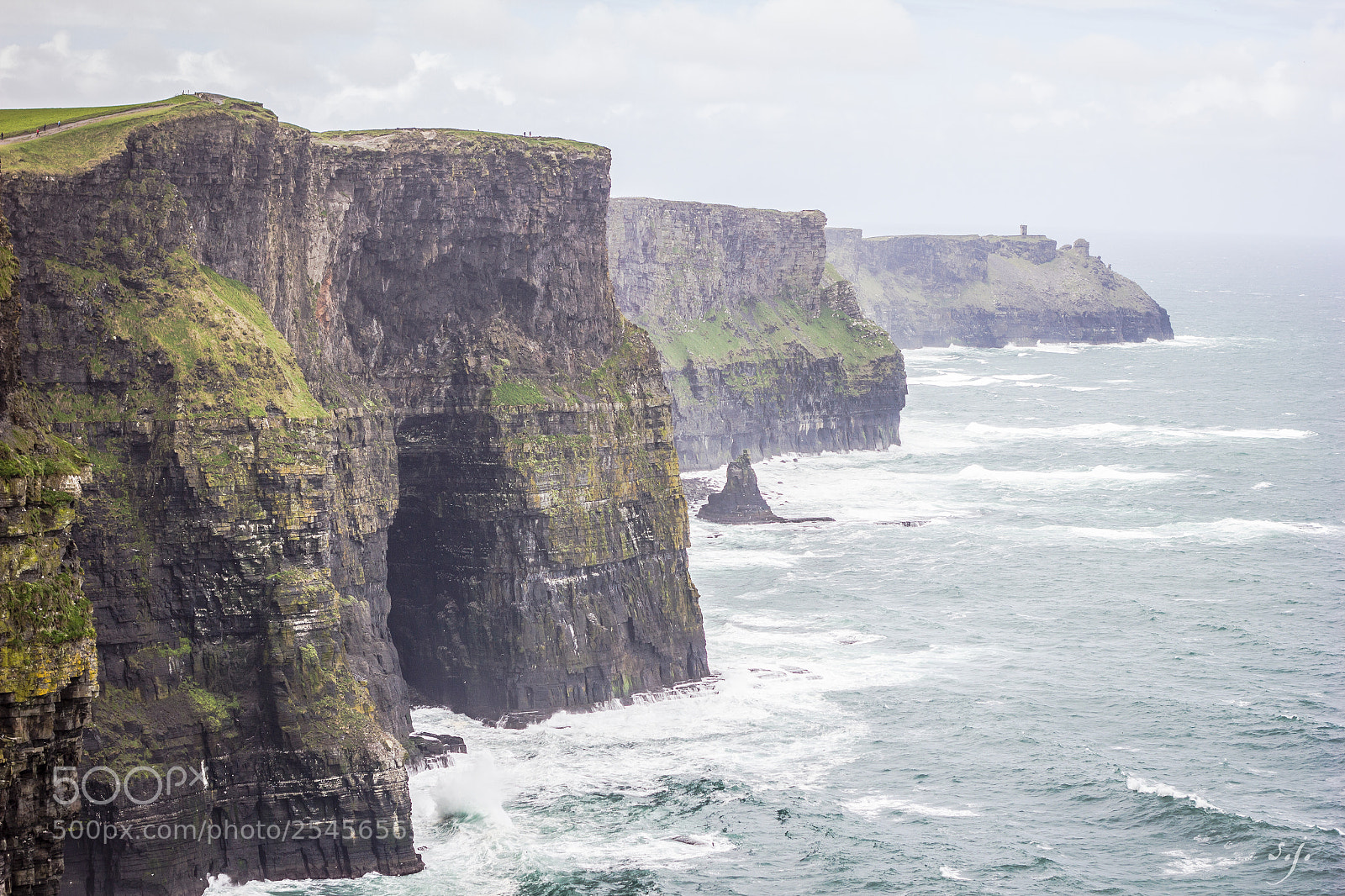 Canon EOS 550D (EOS Rebel T2i / EOS Kiss X4) sample photo. Cliffs of moher photography