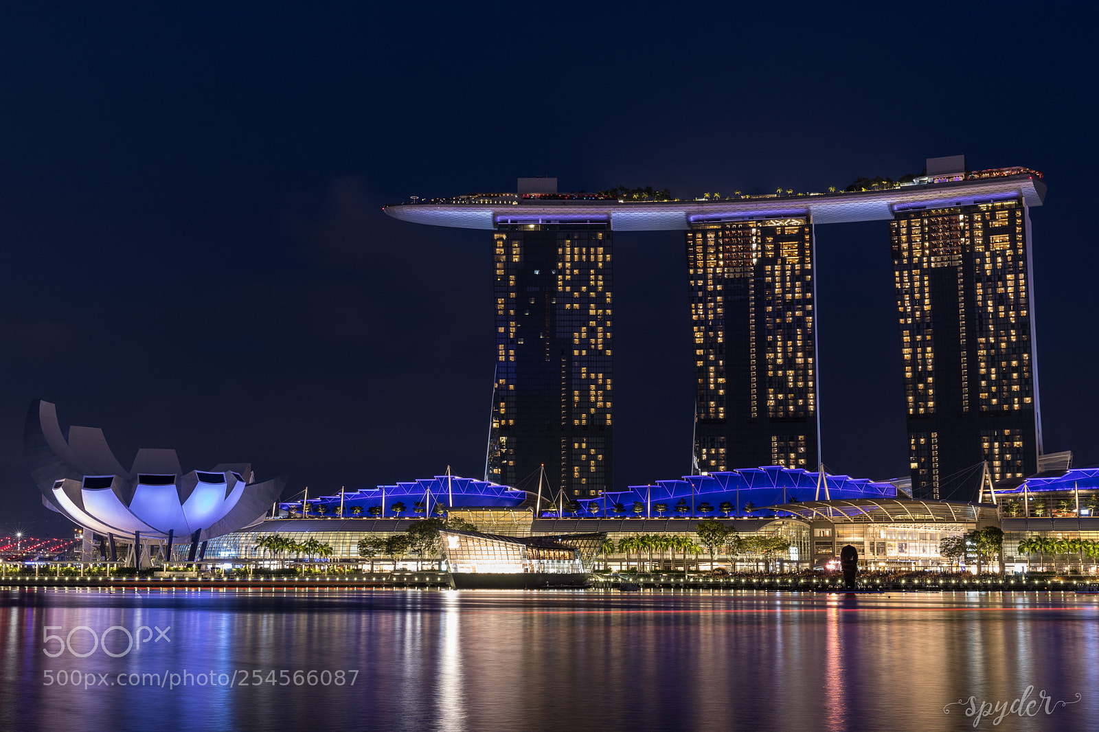 Canon EOS 6D Mark II sample photo. Marina bay photography