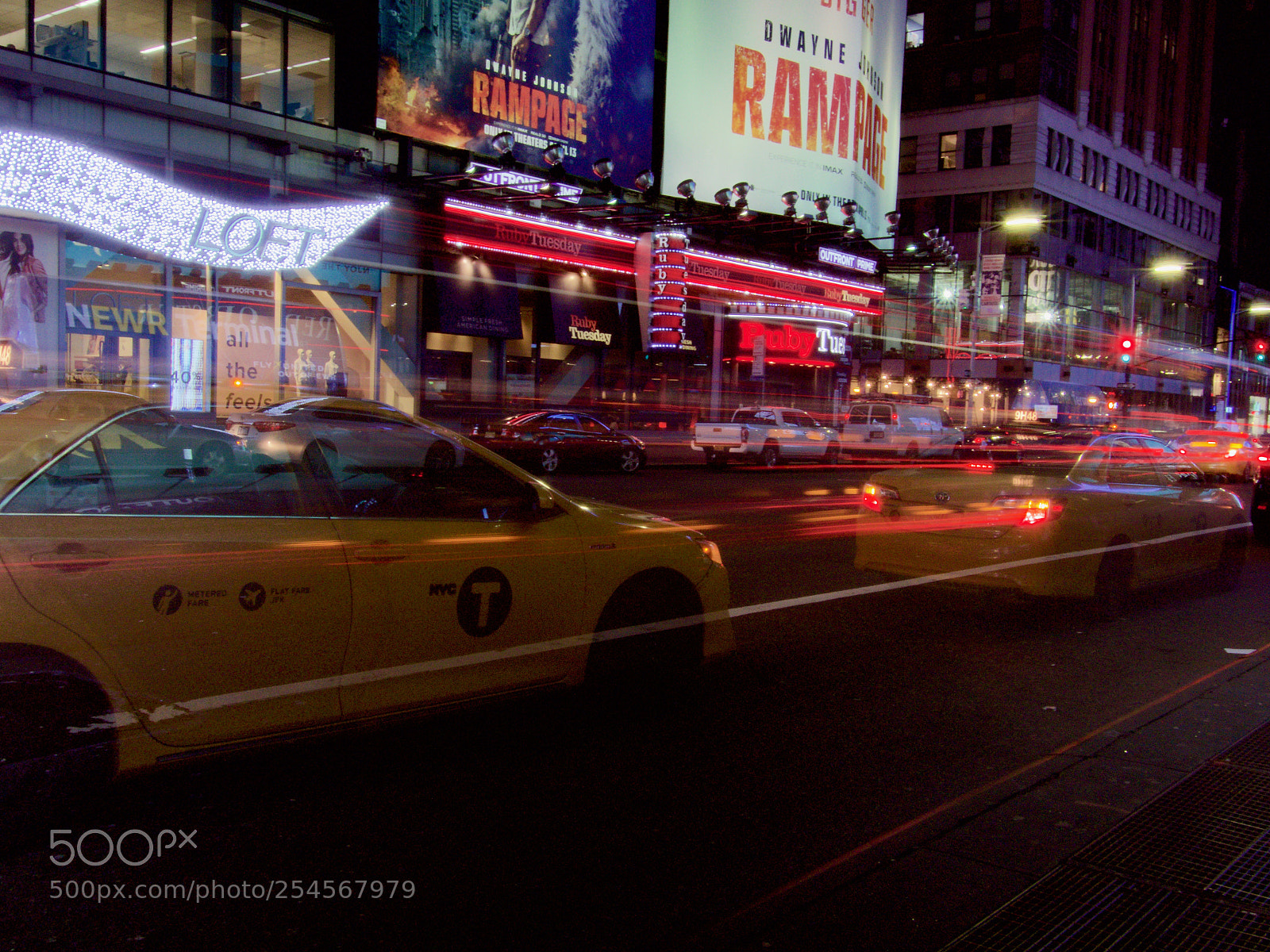 Panasonic Lumix DC-GH5 sample photo. Time square and longue photography