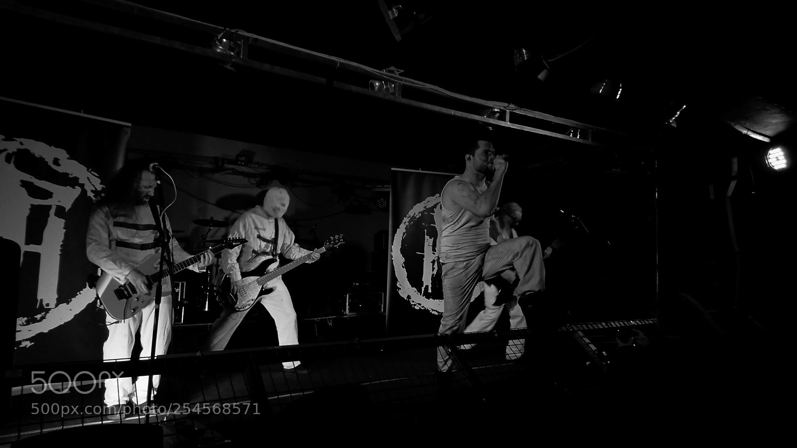Sony Xperia XZ sample photo. Heavy metal night at photography