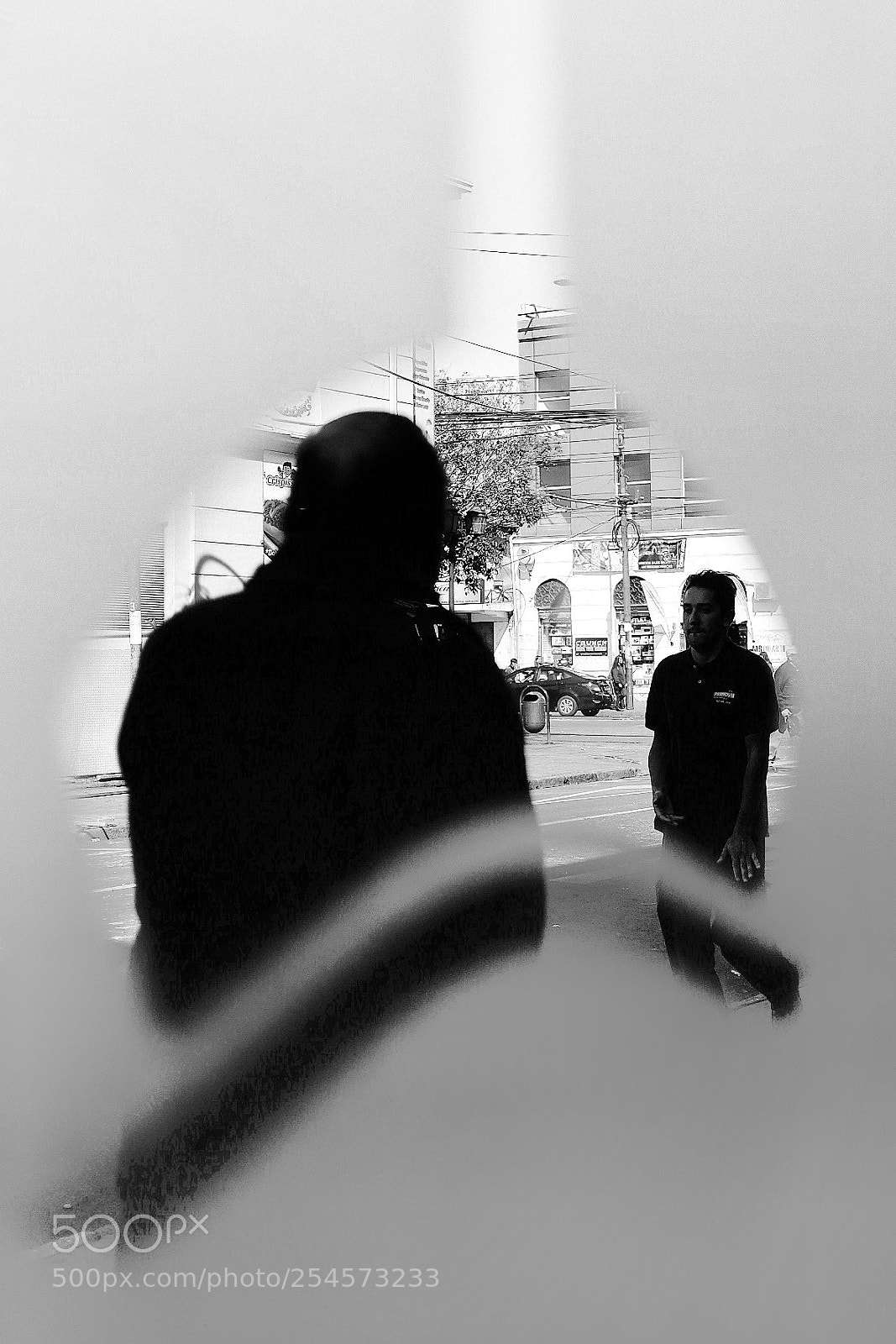 Fujifilm X-Pro2 sample photo. Atravez de un logotipo photography