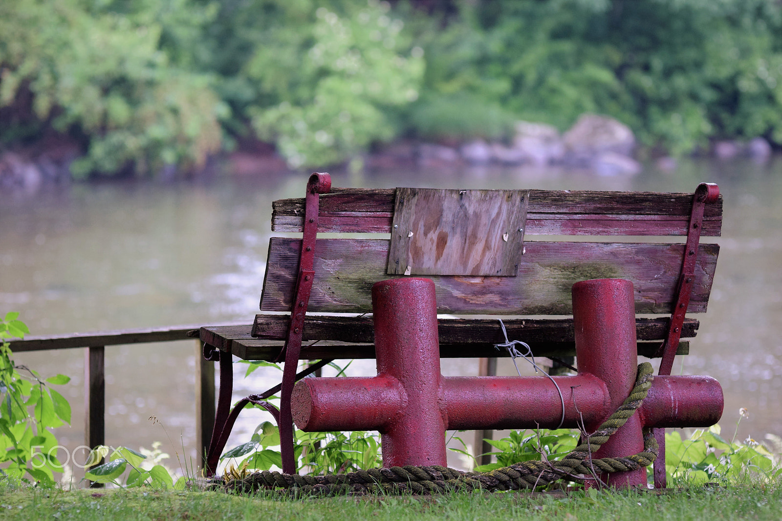 Nikon D3300 + Tamron SP AF 70-200mm F2.8 Di LD (IF) MACRO sample photo. A lonely bench by the river photography