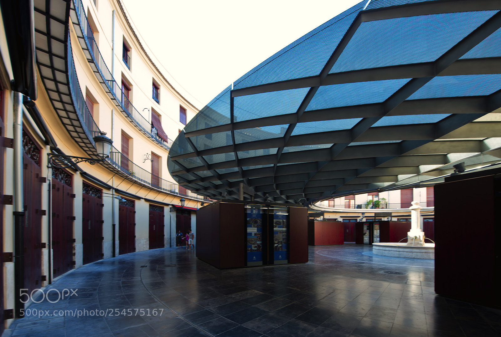 Nikon D800 sample photo. Plaça rodona 1 valencia photography