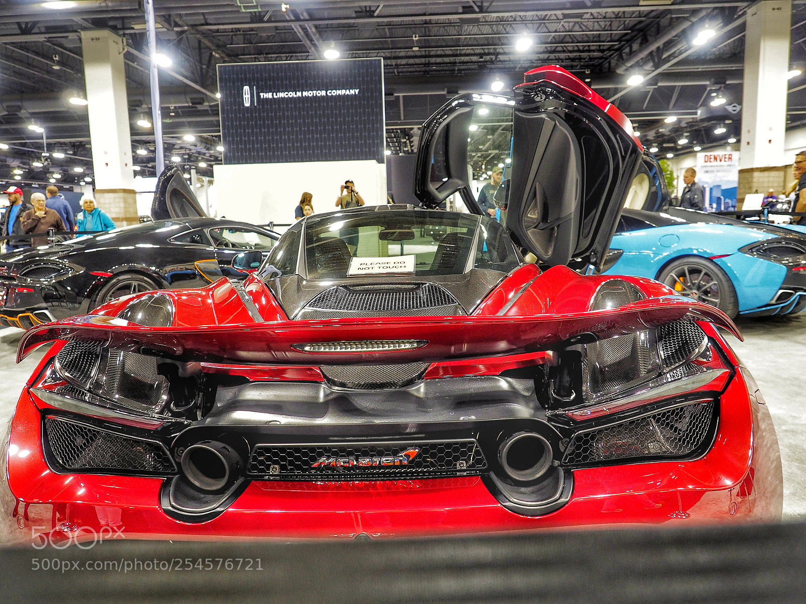 Olympus OM-D E-M10 II sample photo. Denver auto show convention photography