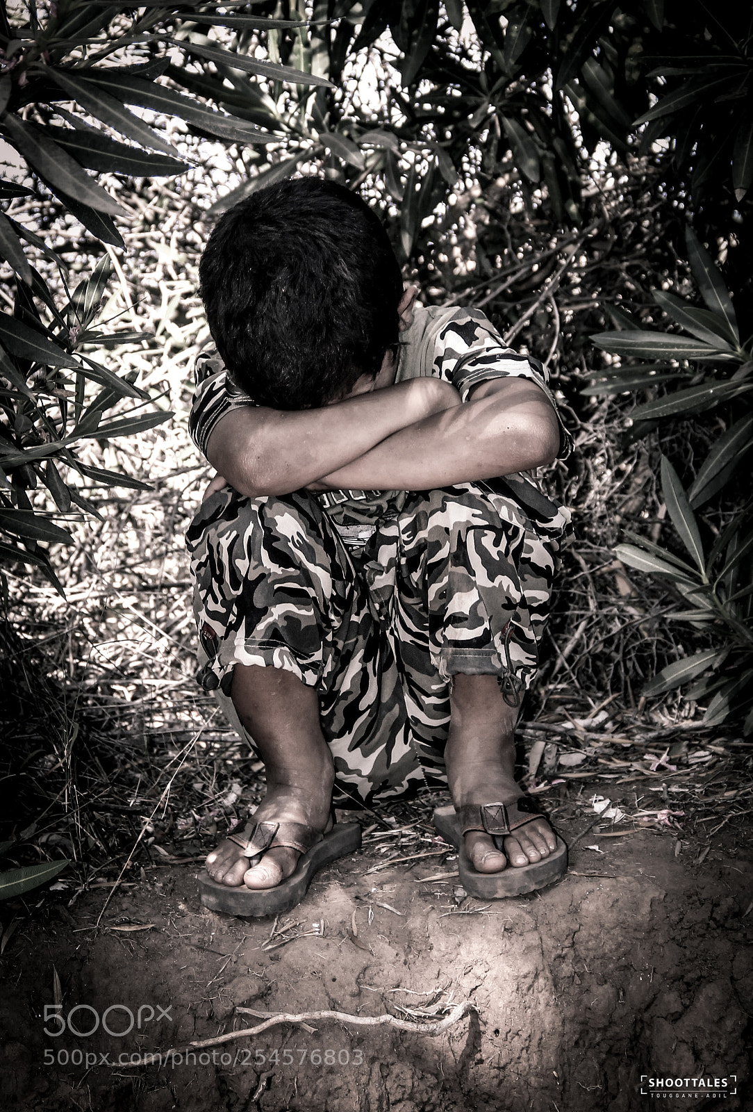 Canon EOS 60D sample photo. A sad soldier photography
