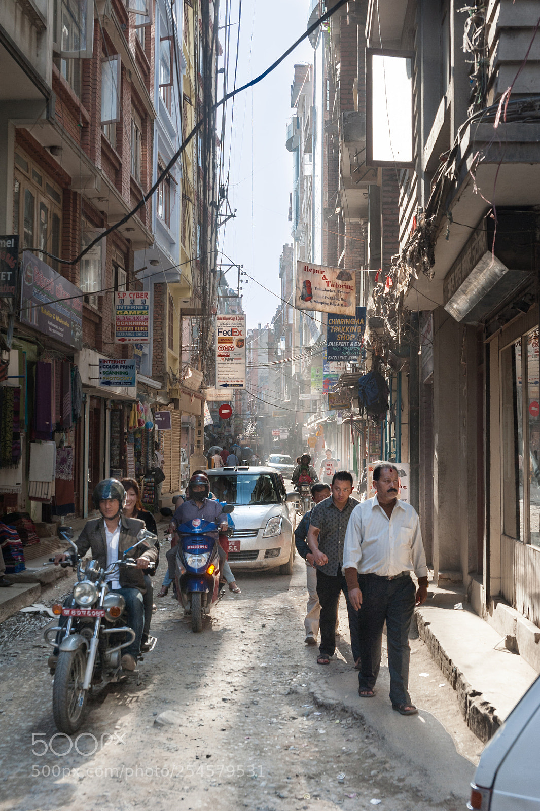 Nikon D700 sample photo. Walking through kathmandu photography