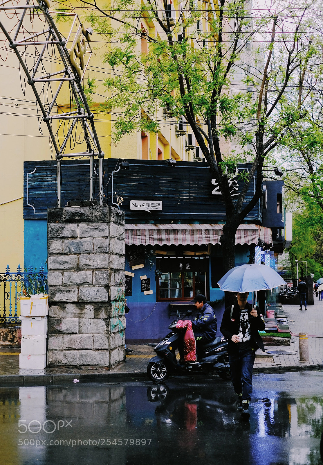 Fujifilm X-Pro2 sample photo. Raining day beijing photography