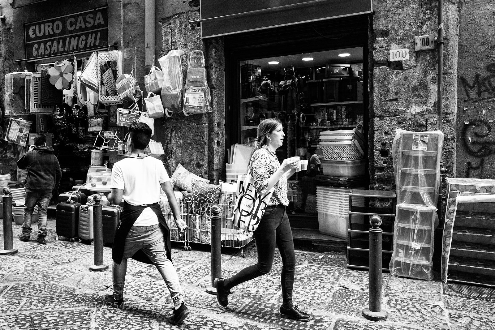 Leica Q (Typ 116) sample photo. Streets of naples #36 photography