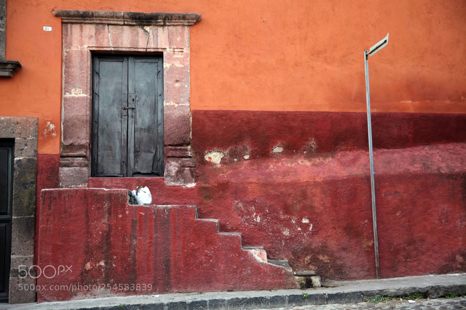 Canon EOS 5D Mark II sample photo. Door and steps photography