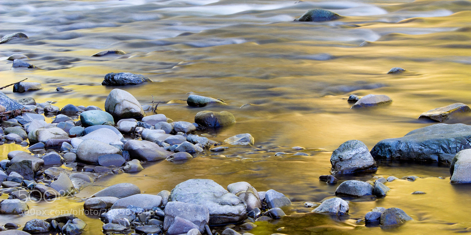 Canon EOS 600D (Rebel EOS T3i / EOS Kiss X5) sample photo. River im gold photography