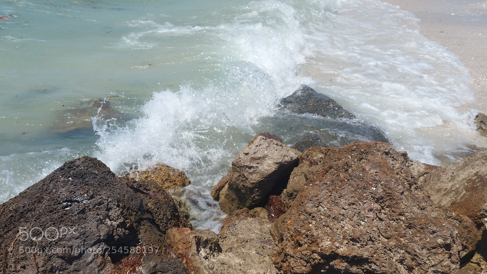 Samsung Galaxy Note4 sample photo. Crashing waves photography