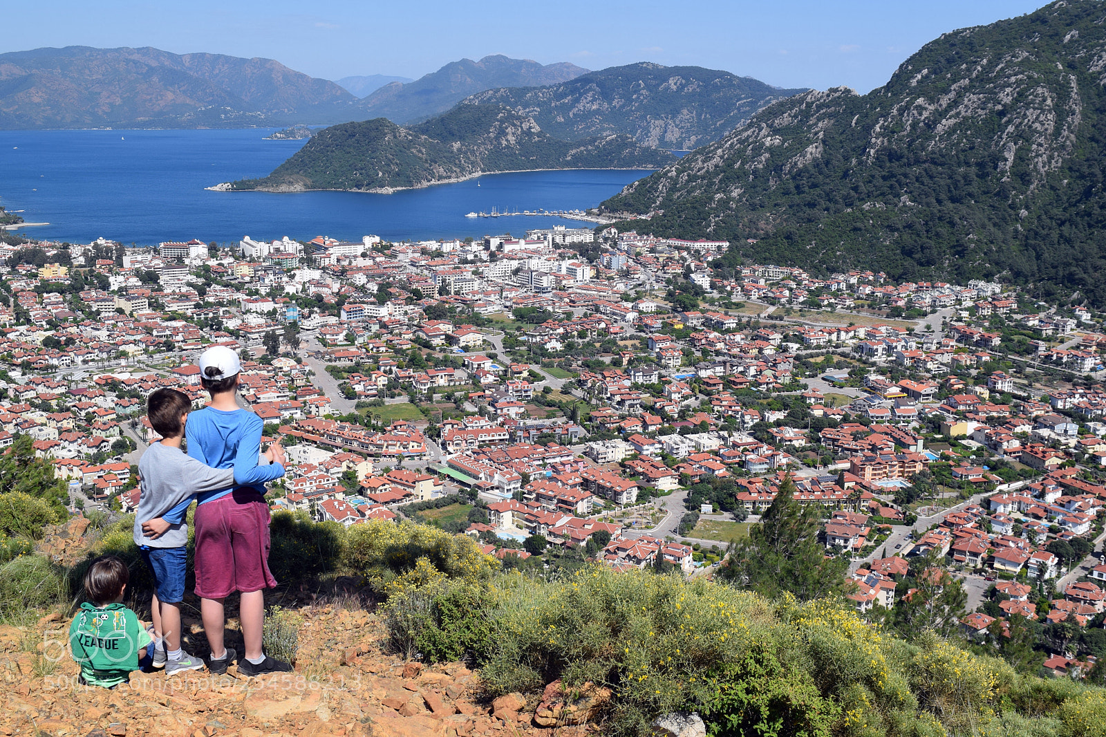 Nikon D3300 sample photo. Boys admire the scenery photography