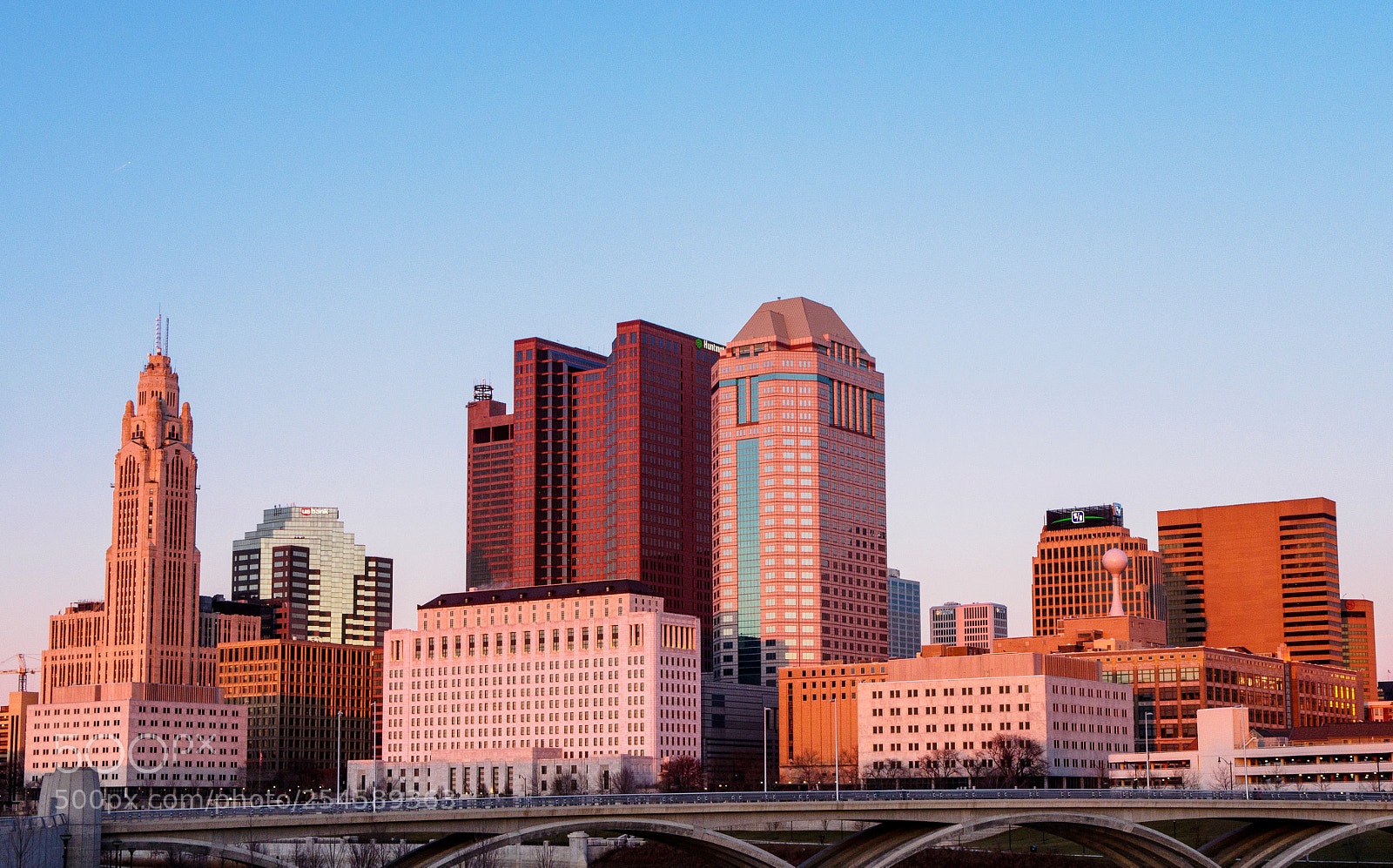 Olympus OM-D E-M10 sample photo. Columbus sunset skyline photography
