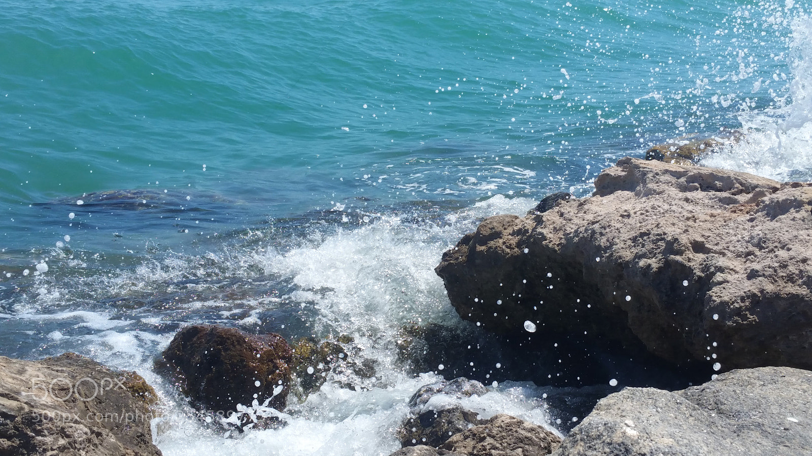 Samsung Galaxy Note4 sample photo. Ocean spray at the photography
