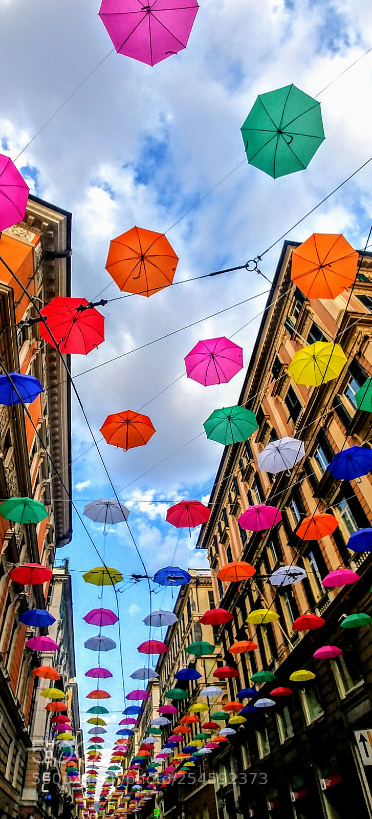 LG G6 sample photo. United colors of genova photography