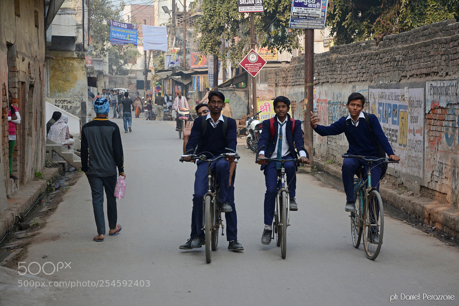 Nikon D7100 sample photo. School's out photography