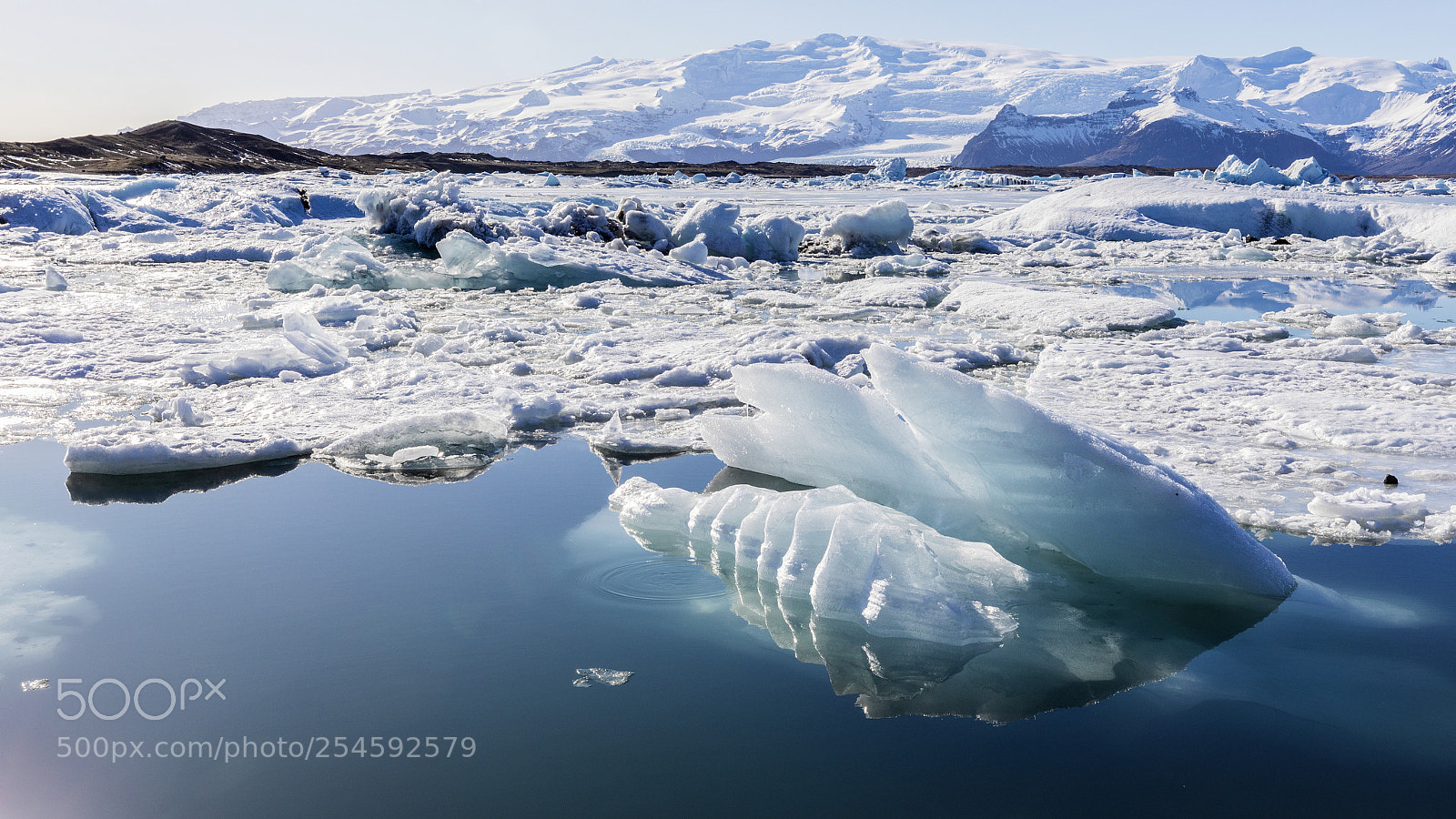 Canon EOS 5D Mark IV sample photo. Some ice photography