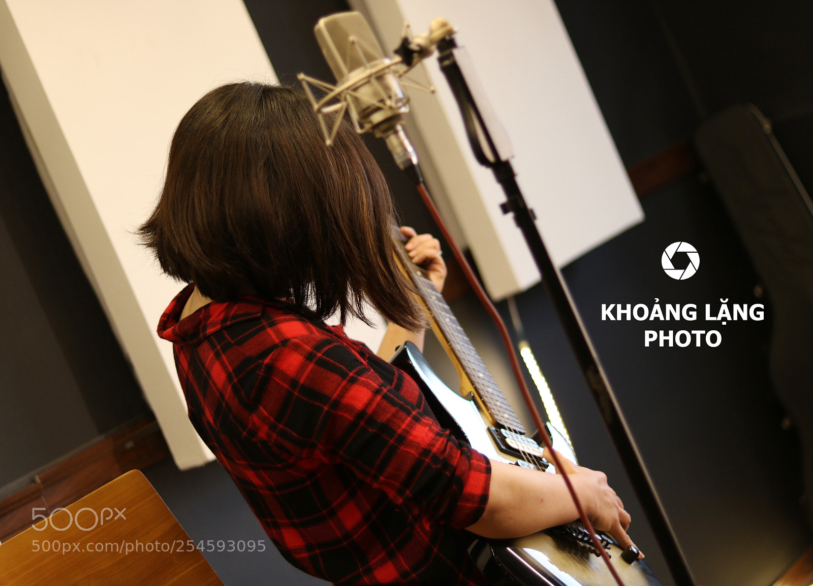 Canon EOS 750D (EOS Rebel T6i / EOS Kiss X8i) sample photo. Girl rocker photography