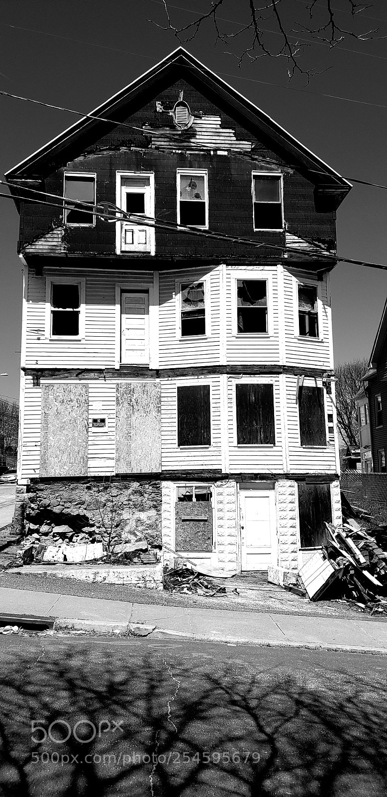 Samsung Galaxy S9 sample photo. House of destruct photography