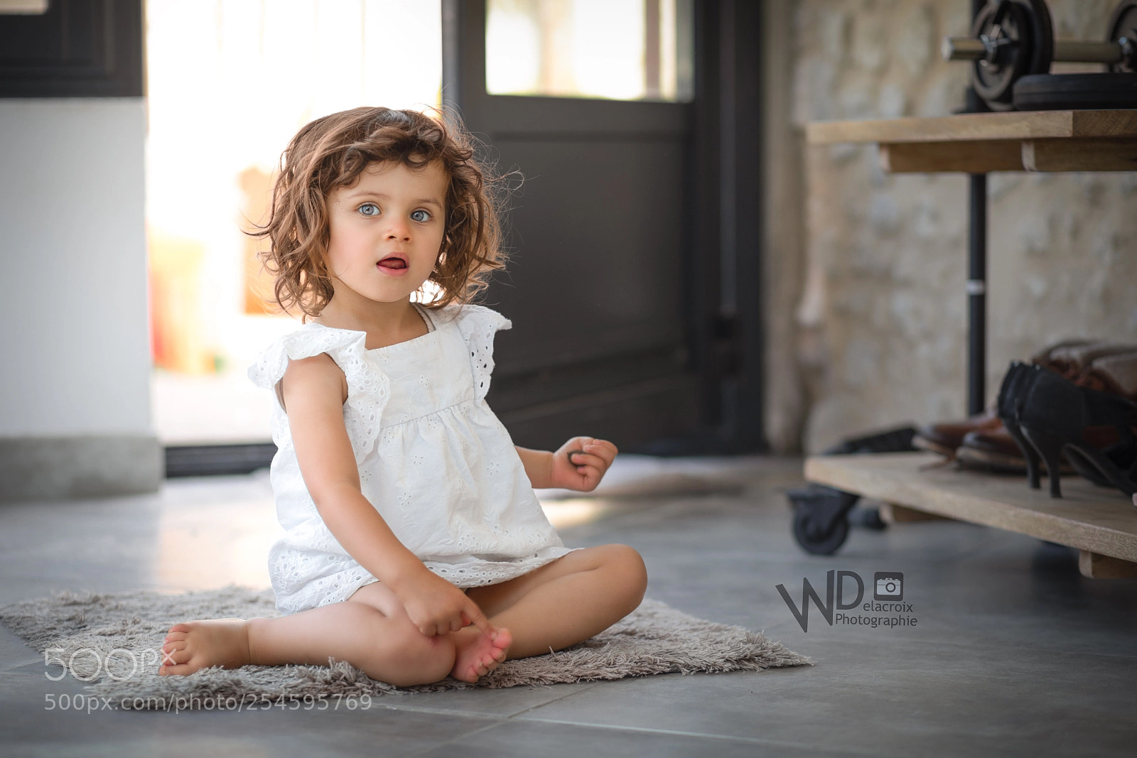 Canon EOS 5D Mark IV sample photo. Mlle b indoor photography
