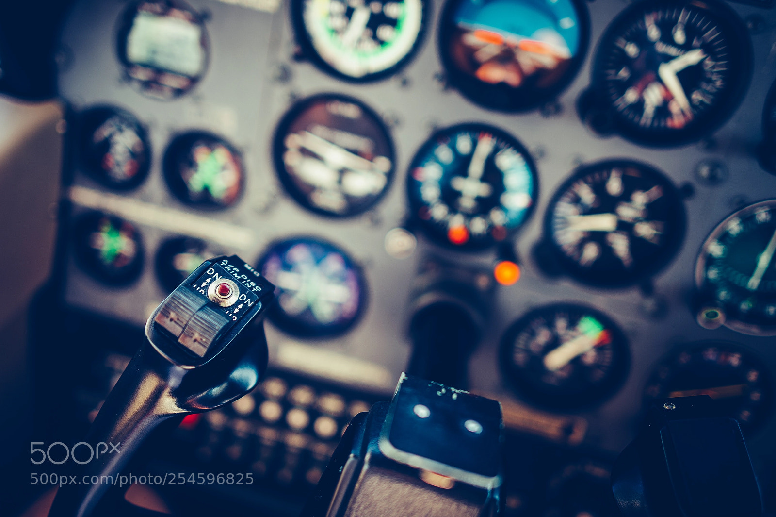 Nikon D4 sample photo. Cessna c206 dashboard photography