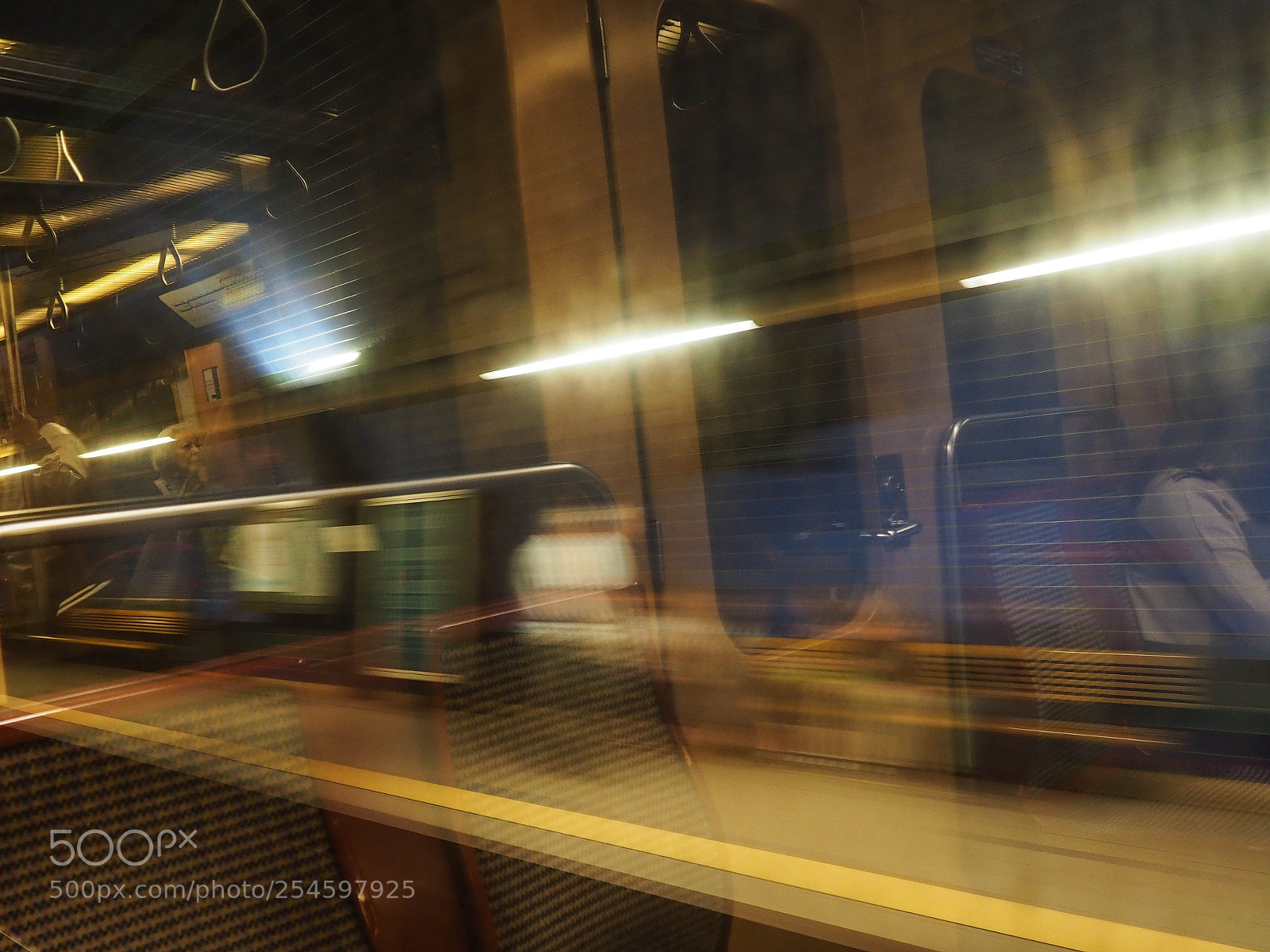 Olympus OM-D E-M10 III sample photo. Inside subway photography