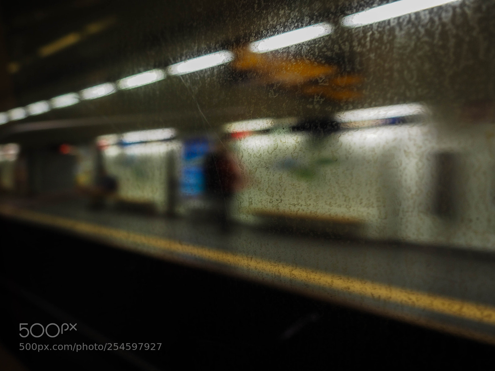 Olympus OM-D E-M10 III sample photo. Subway station photography
