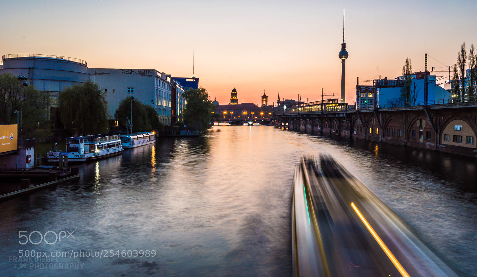 Nikon D3200 sample photo. Sunset berlin jannowitzbrücke  photography