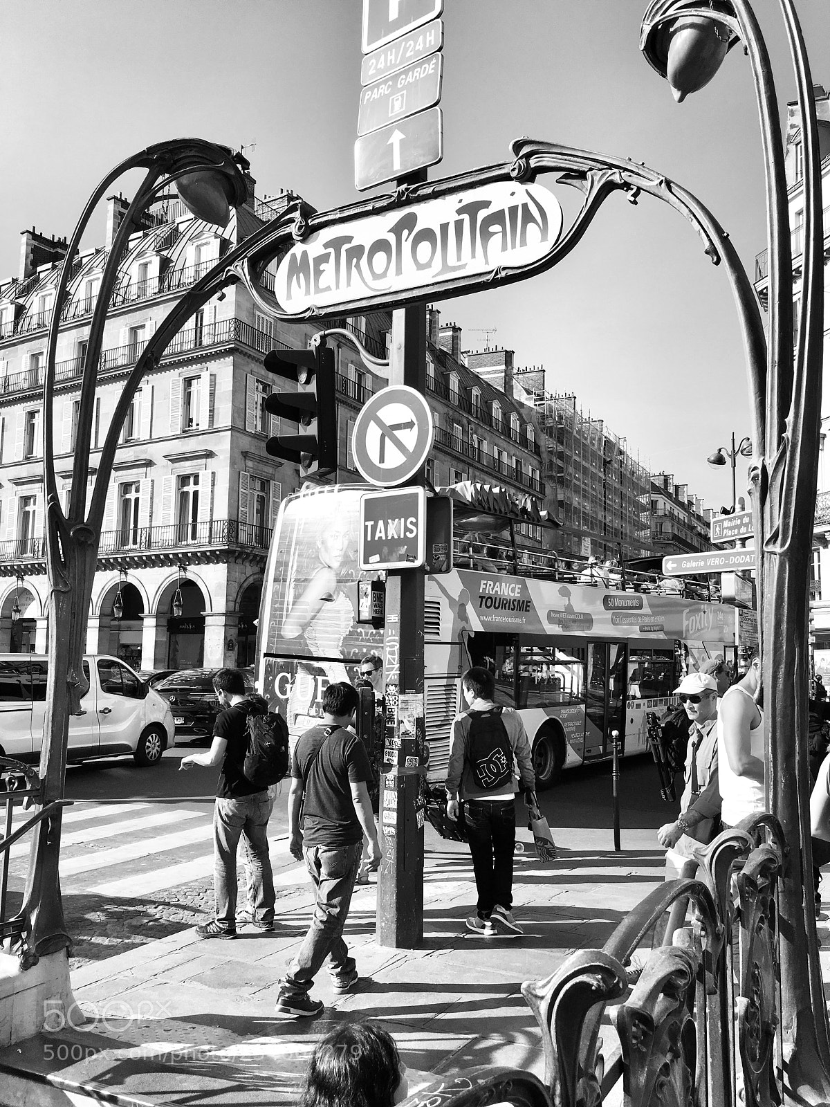 Apple iPhone 6s sample photo. Paris  photography