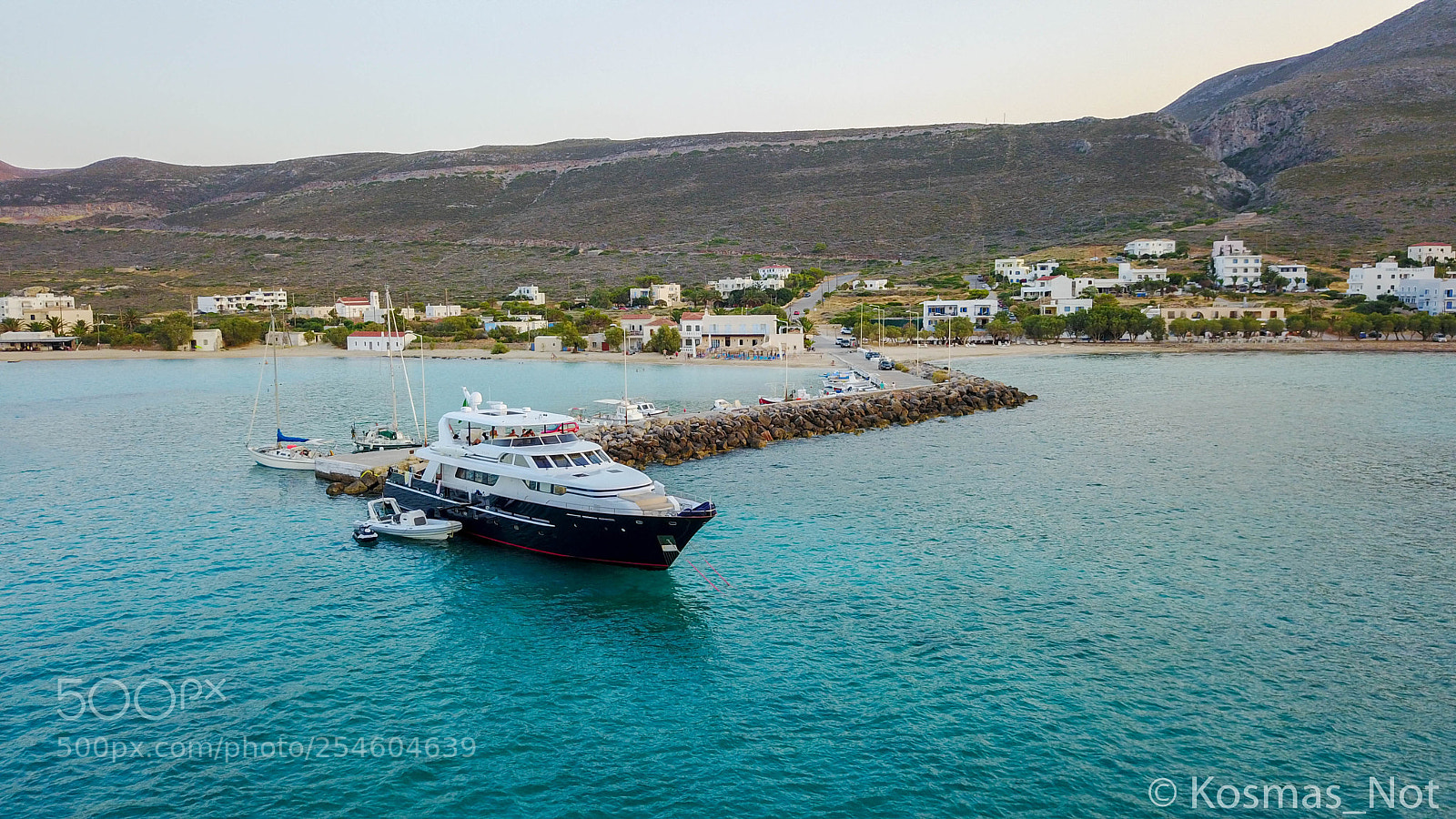 DJI FC220 sample photo. Small port photography