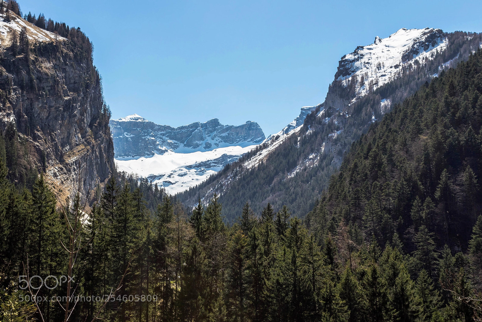 Canon EOS 1300D (EOS Rebel T6 / EOS Kiss X80) sample photo. Vallon de nant photography